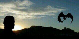 Daenerys_Bitch's profile banner image