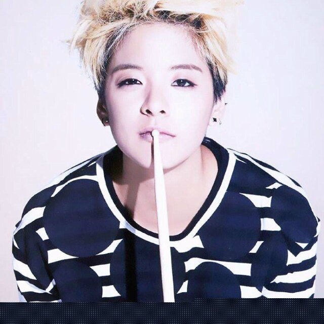 Amber_myk's profile banner image