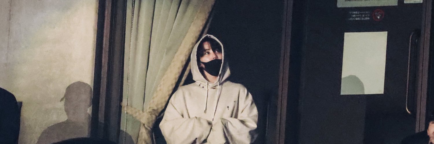 iambiyaaaaang's profile banner image