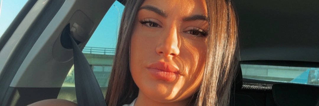 Andrea_Ms11's profile banner image