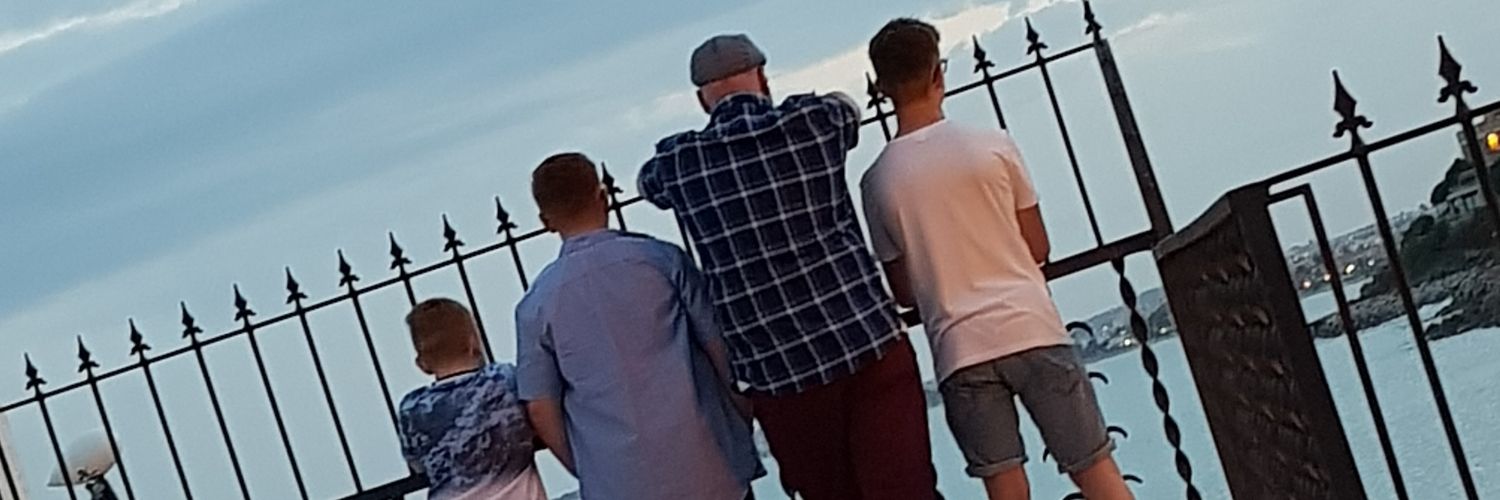 unicornqueen83's profile banner image