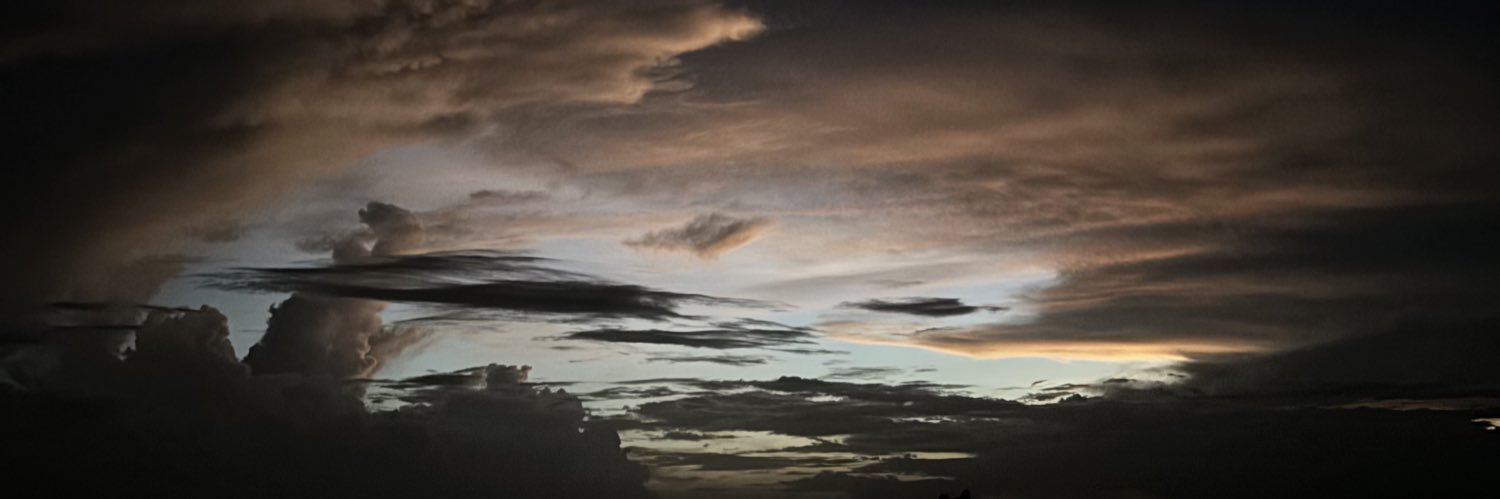 isiskaboom's profile banner image