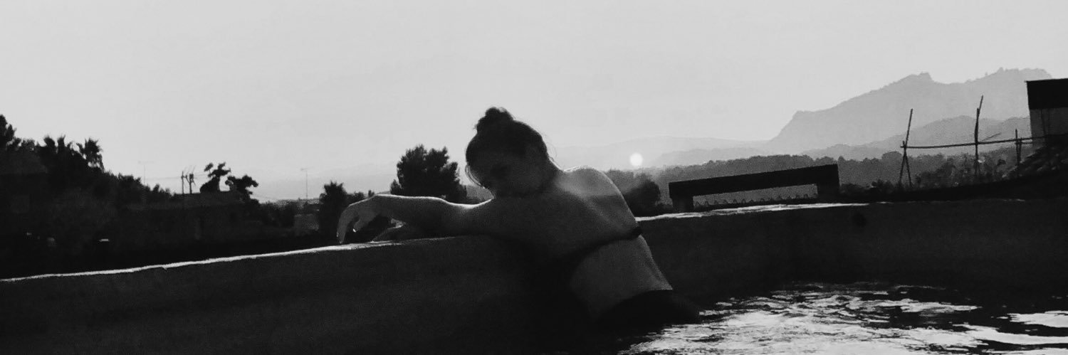 trhopes's profile banner image