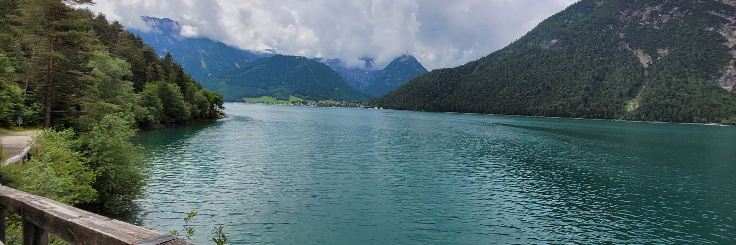 Tessimistisch's profile banner image