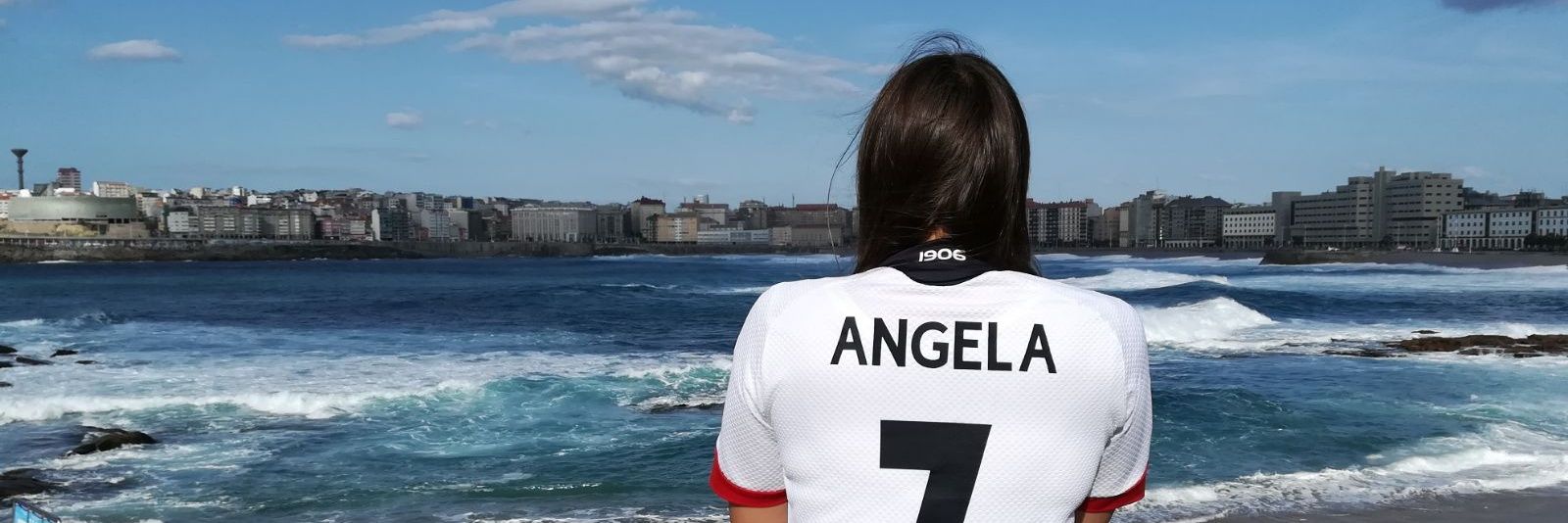 angelalv512's profile banner image