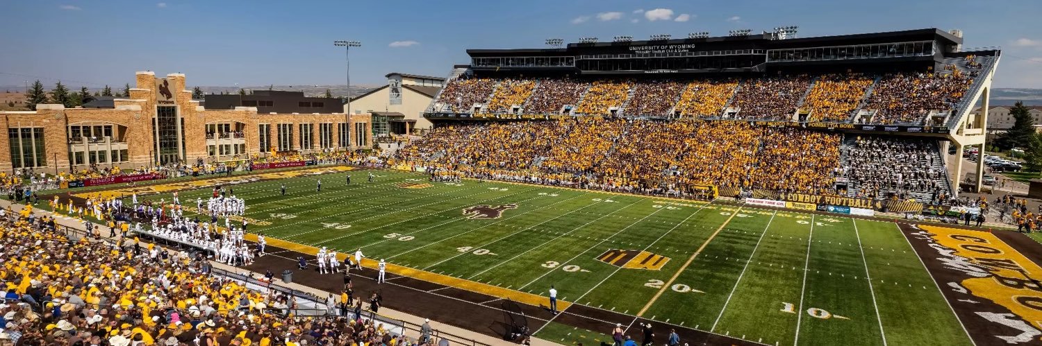 Deonté Gibson banner