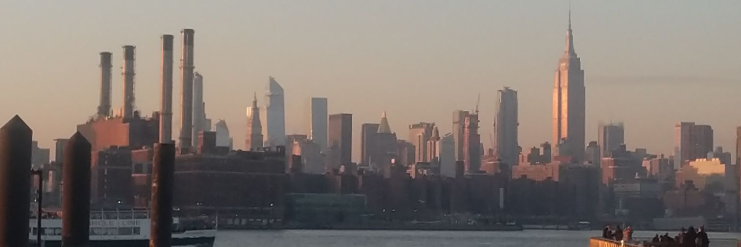 mark johnson // quantreau banner