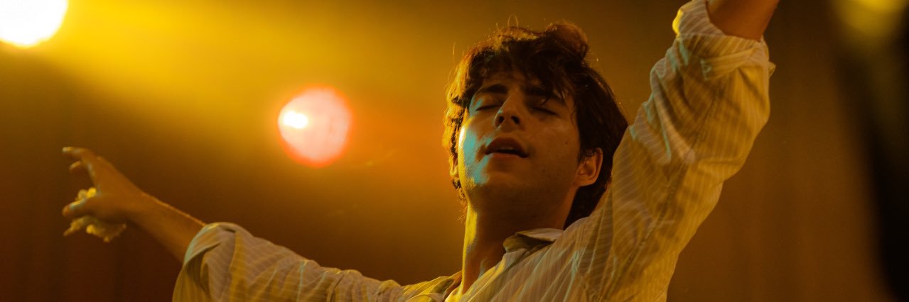 Alberto Sarria banner