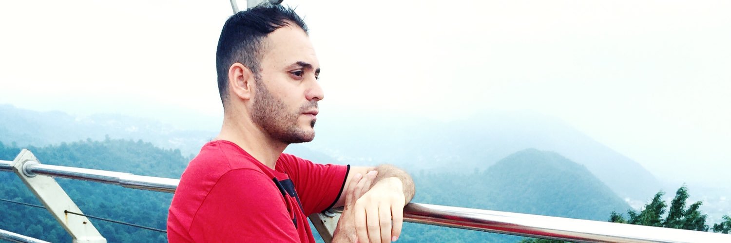 mohnadloys's profile banner image