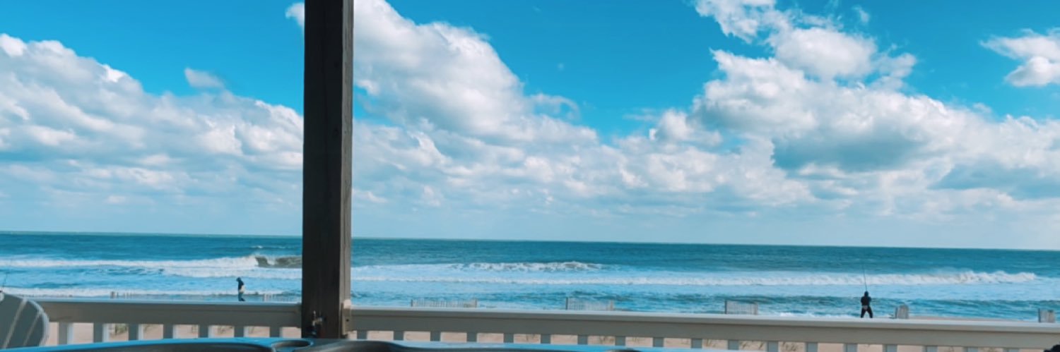 Its_Hannah_98's profile banner image