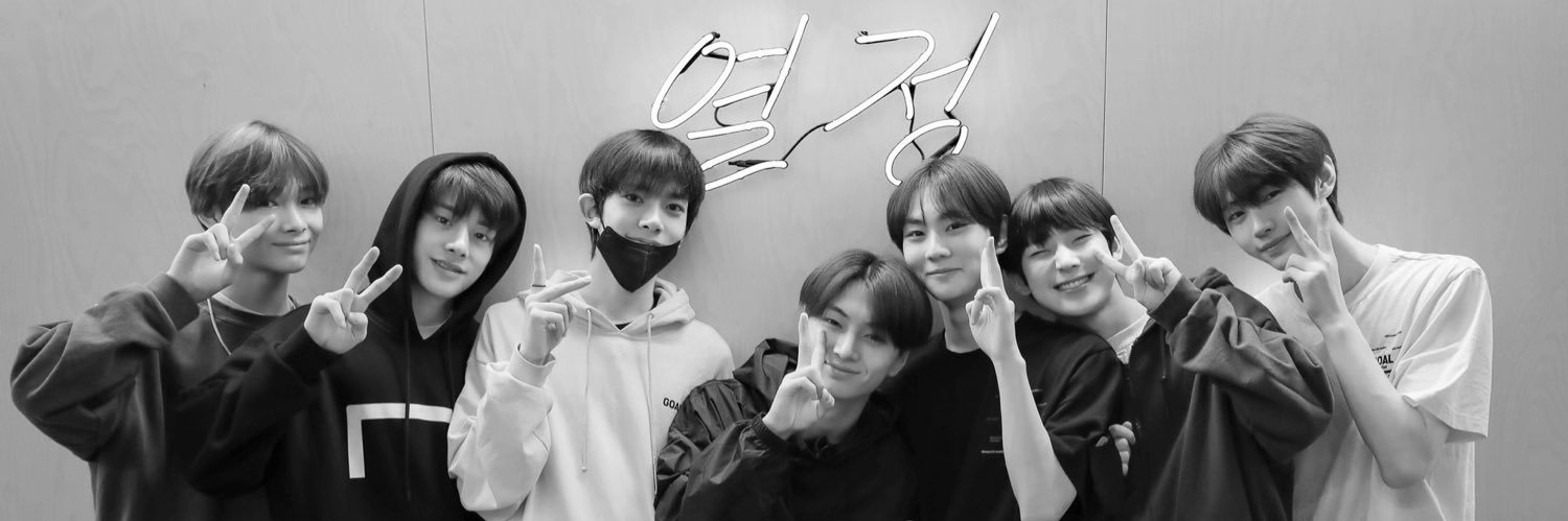 EJ 🌸🌹 banner
