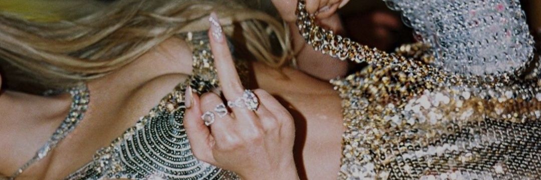 MellyJauregui's profile banner image