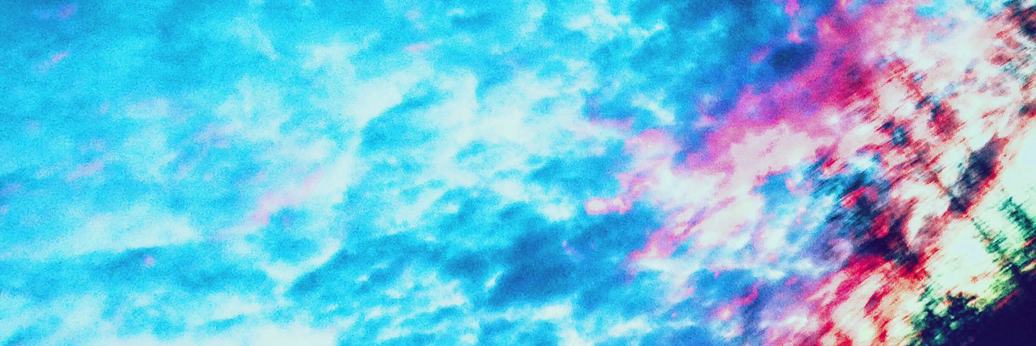 meeeeeeeeq's profile banner image
