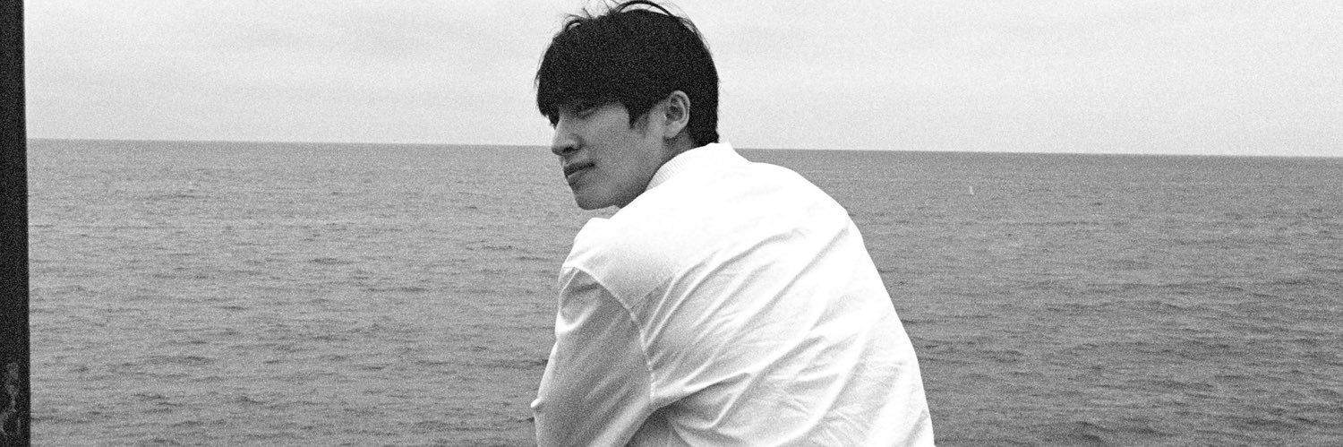 seokmns's profile banner image