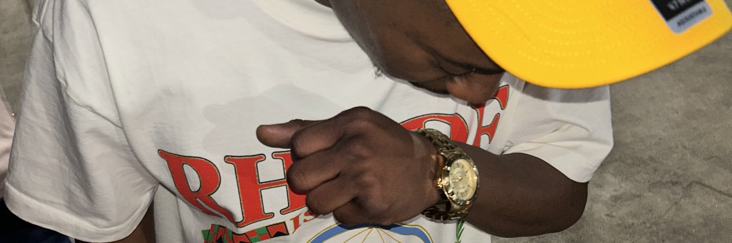 Gualo__'s profile banner image