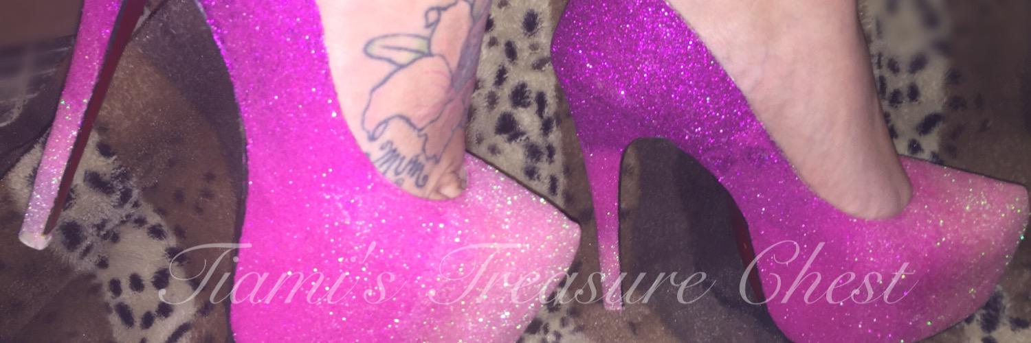 Pinktan7's profile banner image