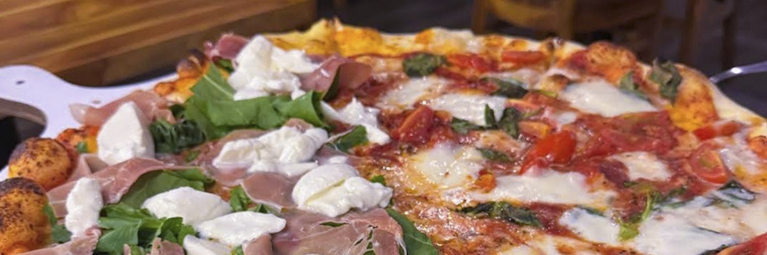 dqmpizza's profile banner image