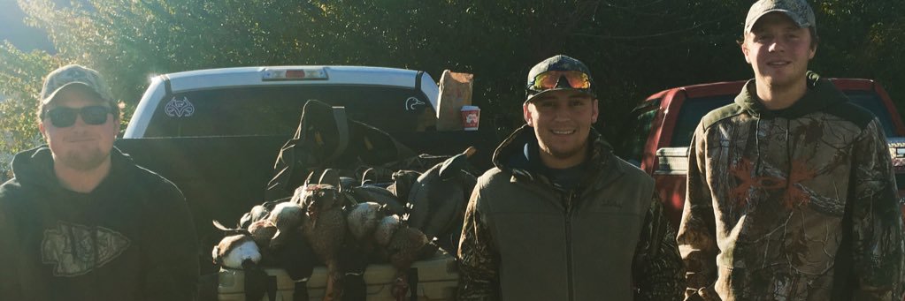 johnnyboy_33's profile banner image
