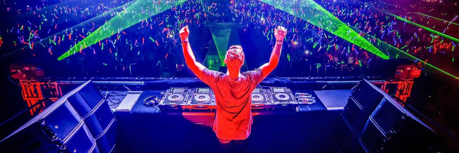 arielcano2410's profile banner image