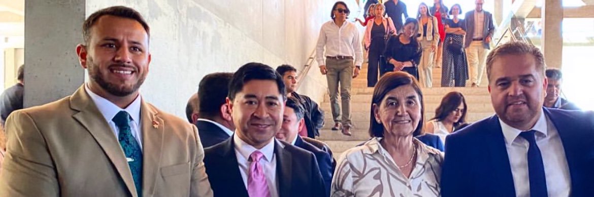 Julio Anativia Z banner