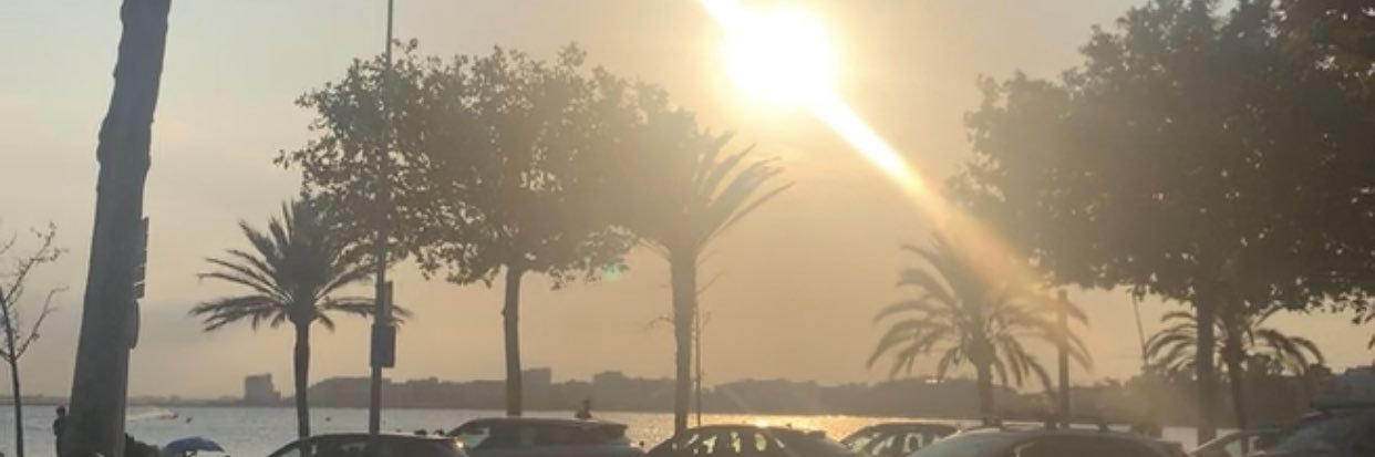 Louujsl's profile banner image
