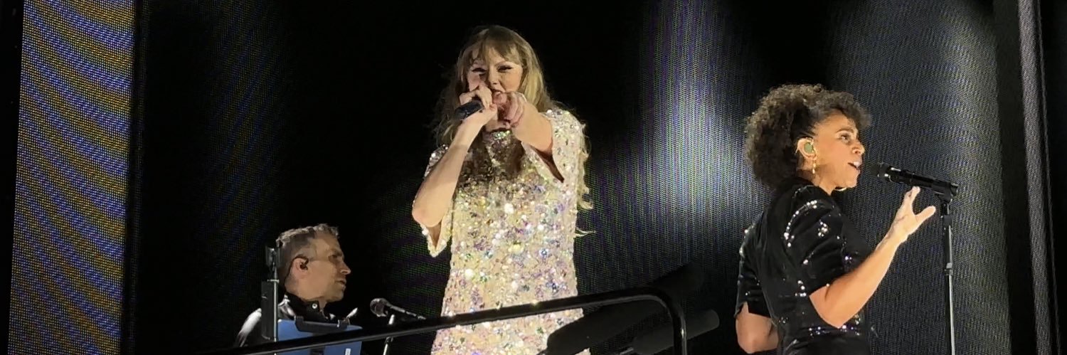 mariah13_'s profile banner image
