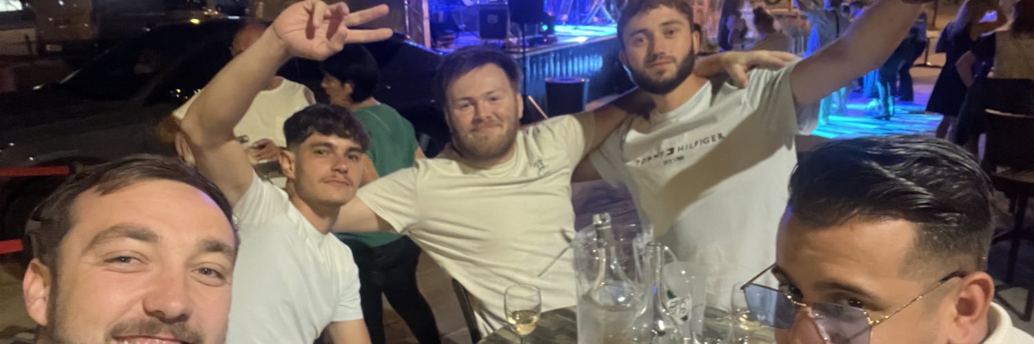 LnNourri's profile banner image
