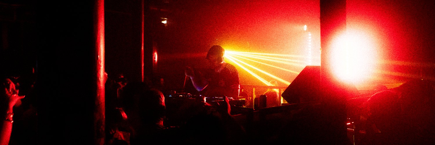 Plastician's profile banner image