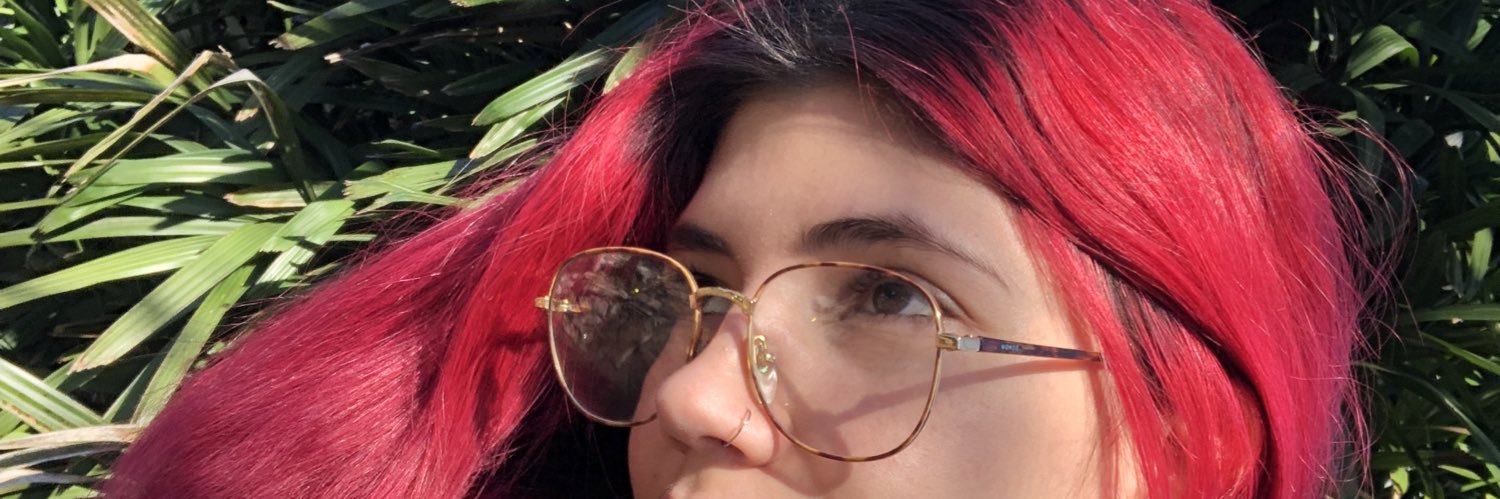 lacoloursok's profile banner image