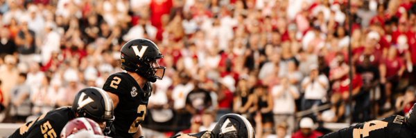 Ave_Watson Profile Banner
