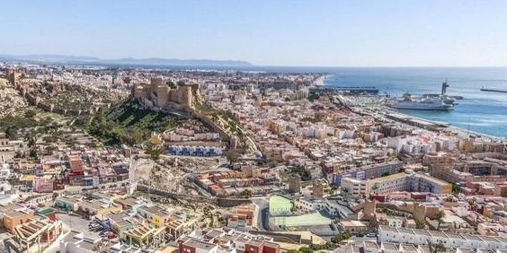 Andrés García banner