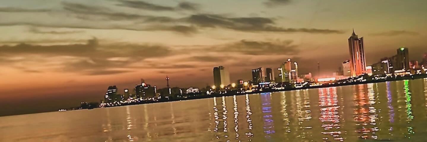izgerty's profile banner image