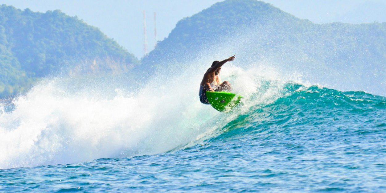 badoet_surfer's profile banner image