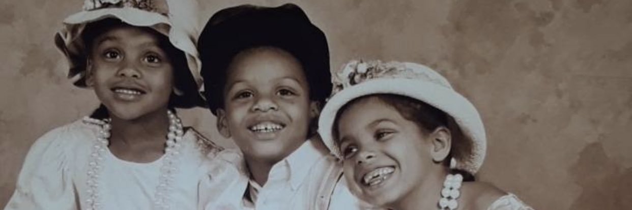 ChildishOct's profile banner image