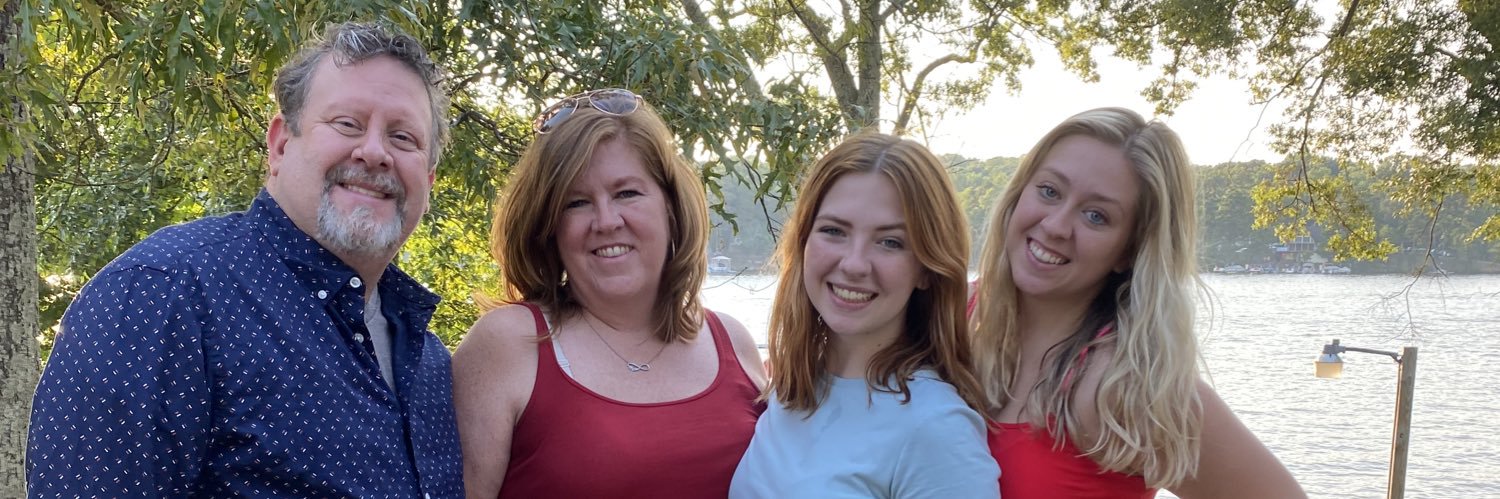 wendymil's profile banner image