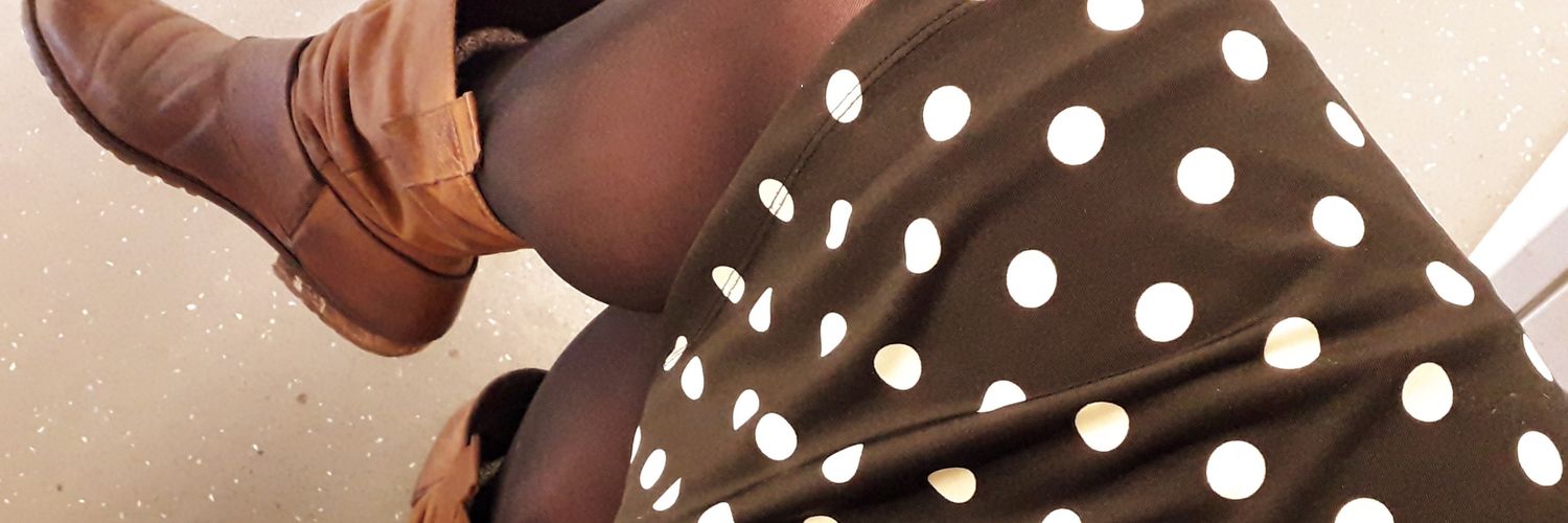 ffluweel's profile banner image
