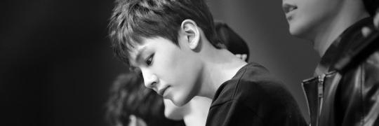 w_ilhoon's profile banner image