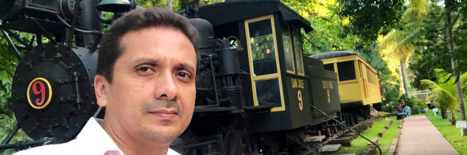 readesan's profile banner image