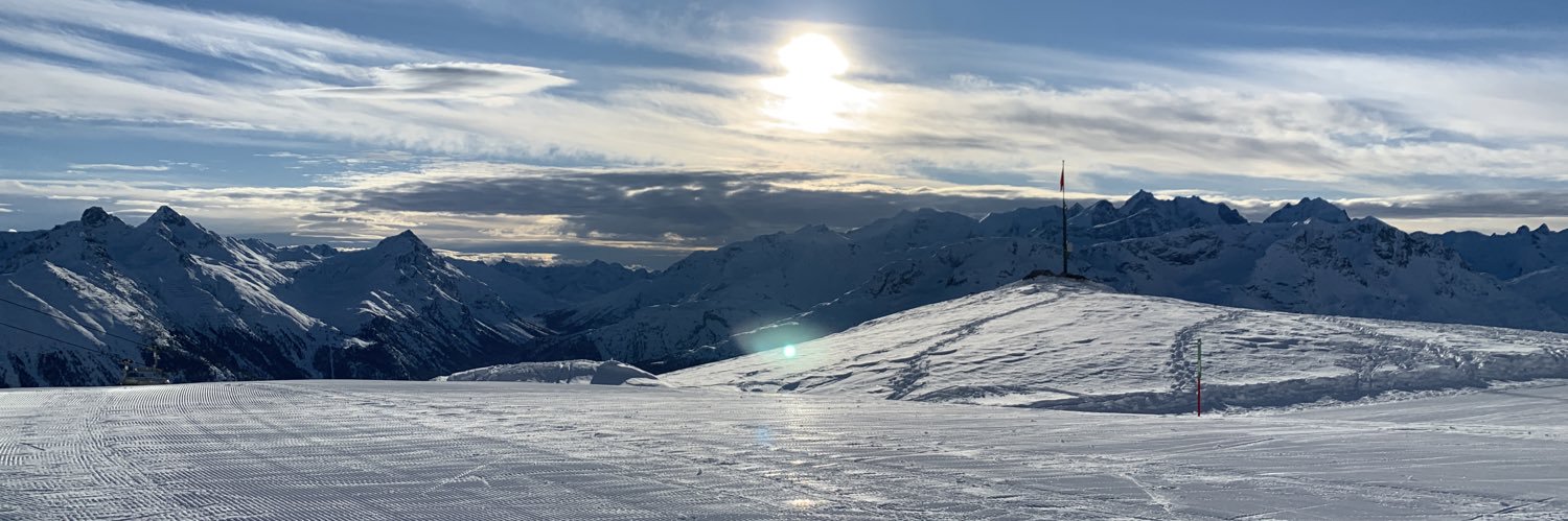 VlaFiser's profile banner image