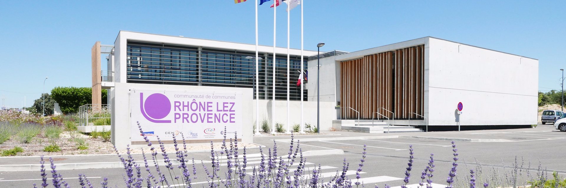 RhoneLezProvenc's profile banner image