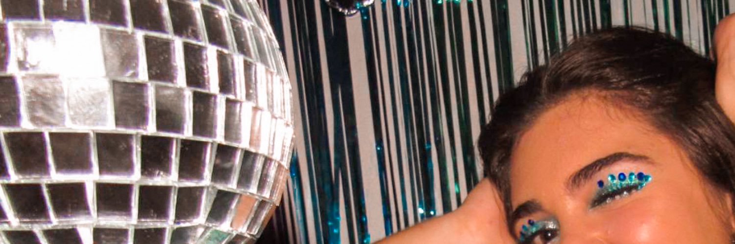 miavruiz's profile banner image