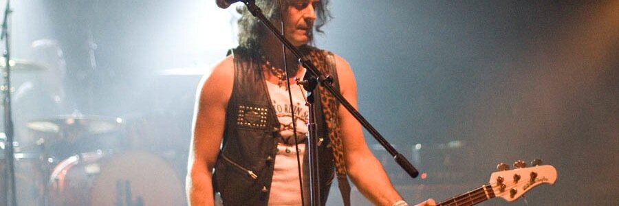 Phil Soussan banner