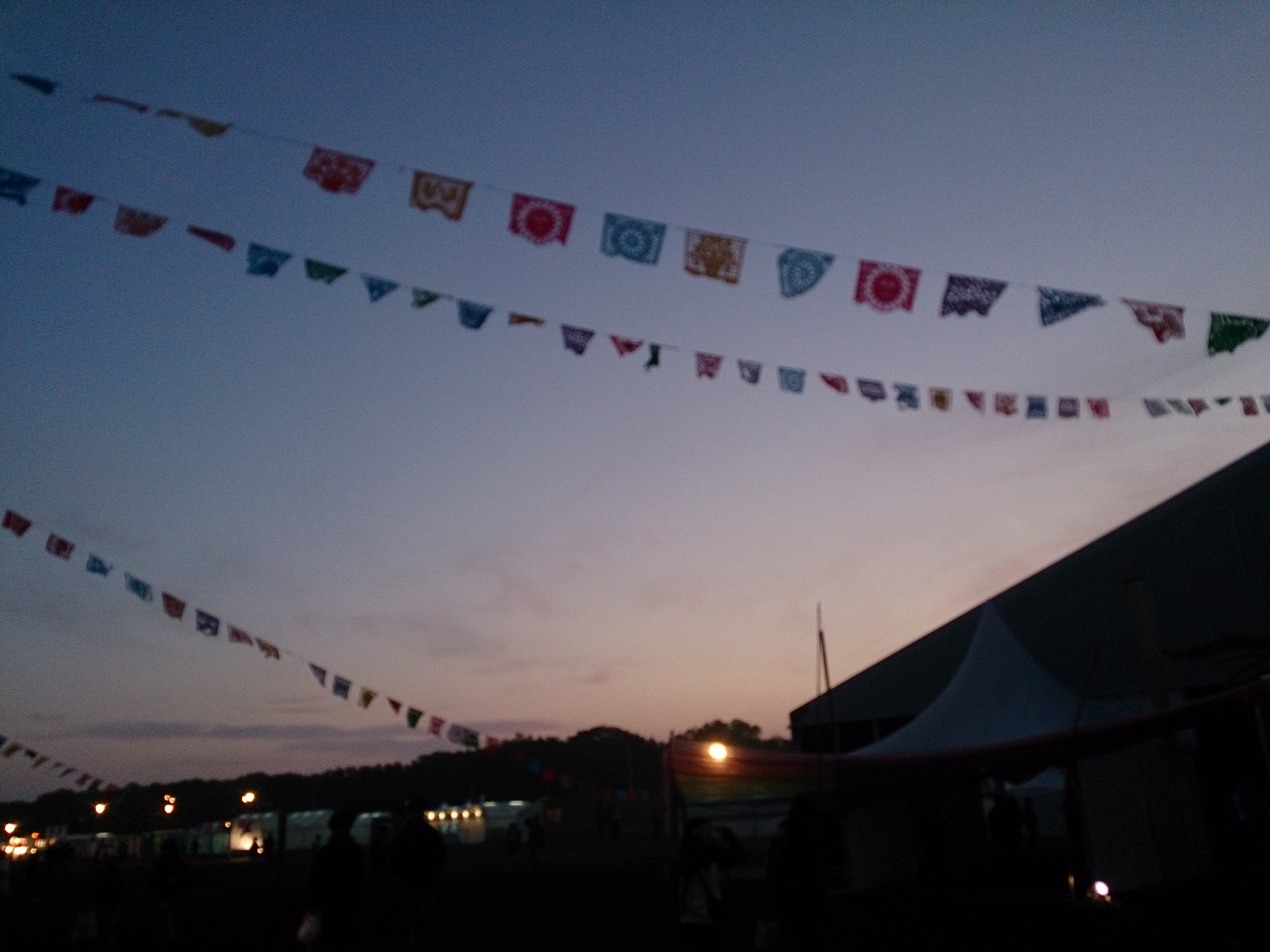 womwachi's profile banner image