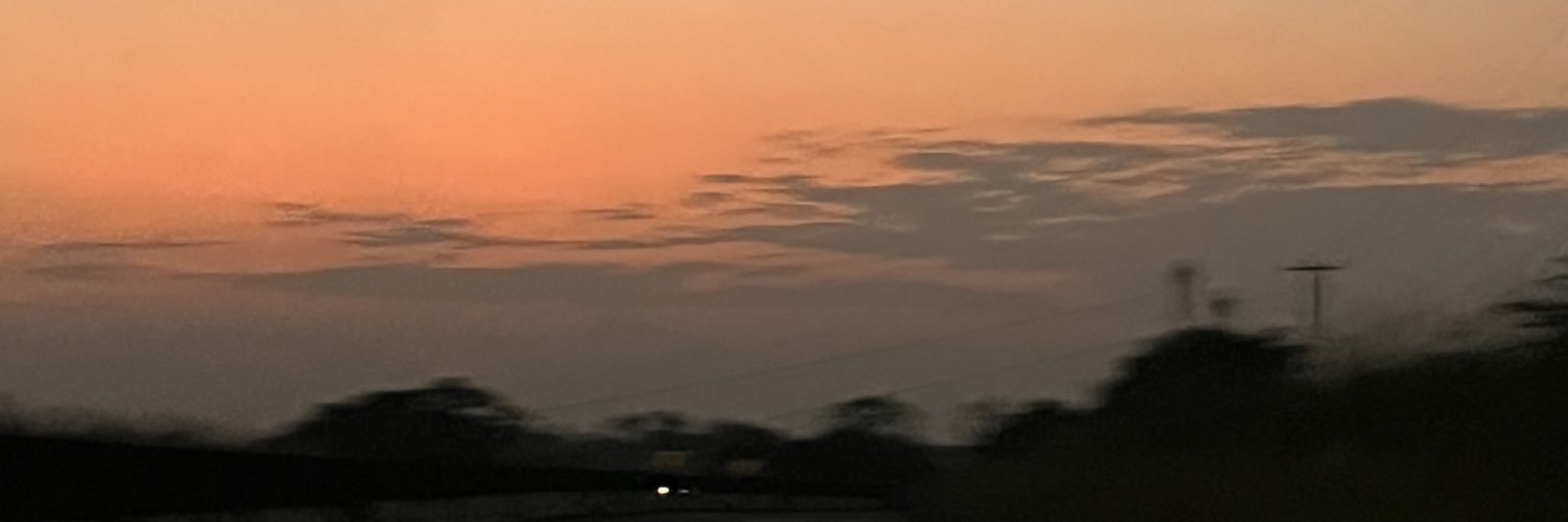 letyperezs's profile banner image