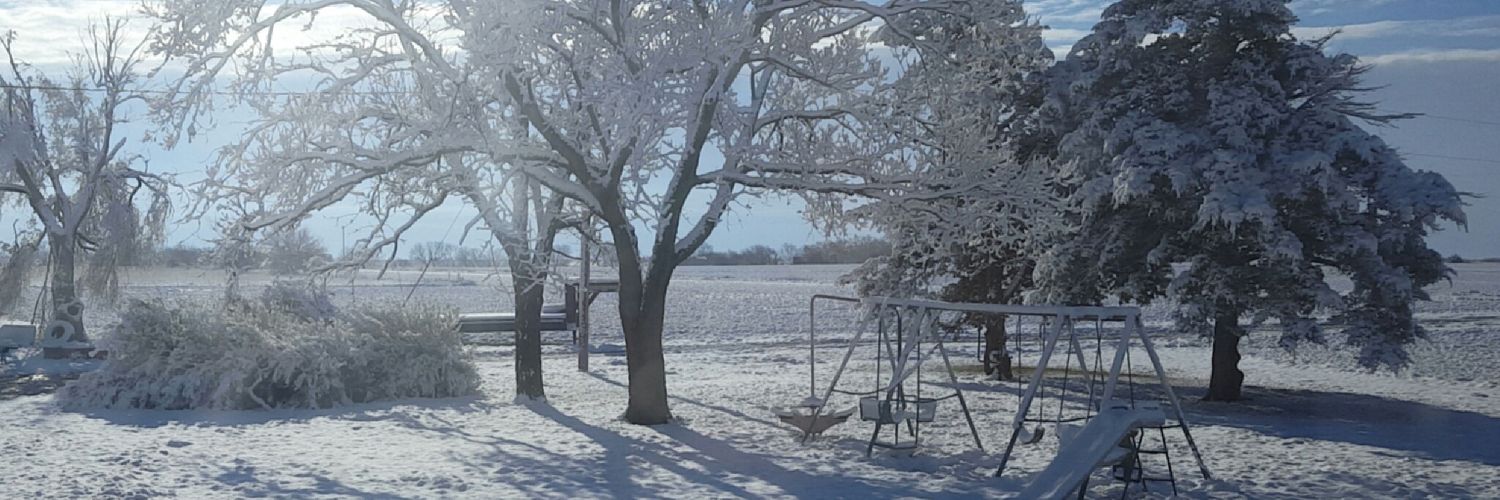 micstika17's profile banner image