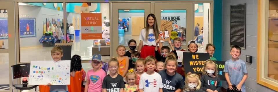 Dr. Holly 🆂🅲🅷🆁🅰🅶🅴 banner