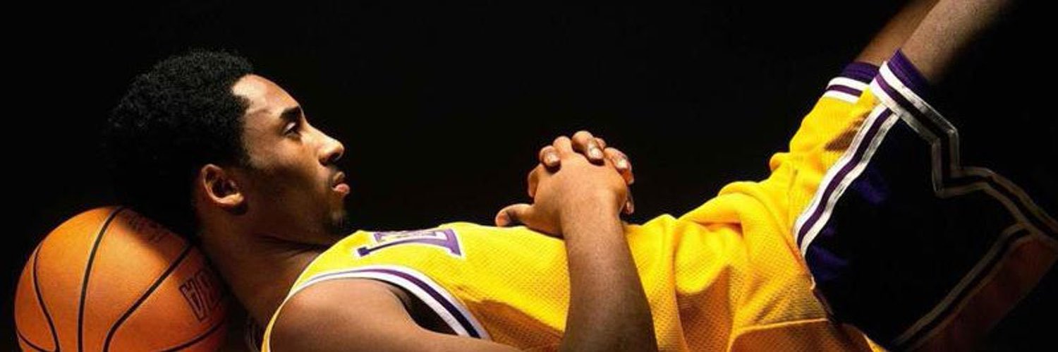 elzvbthr's profile banner image