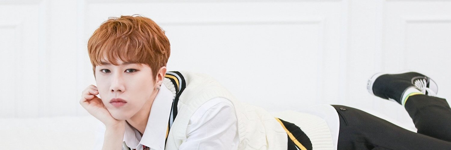 cmtomocm's profile banner image