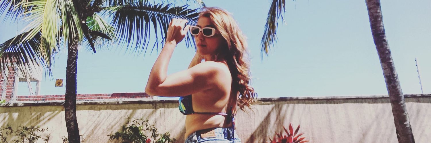 Andreaa_oliveir's profile banner image