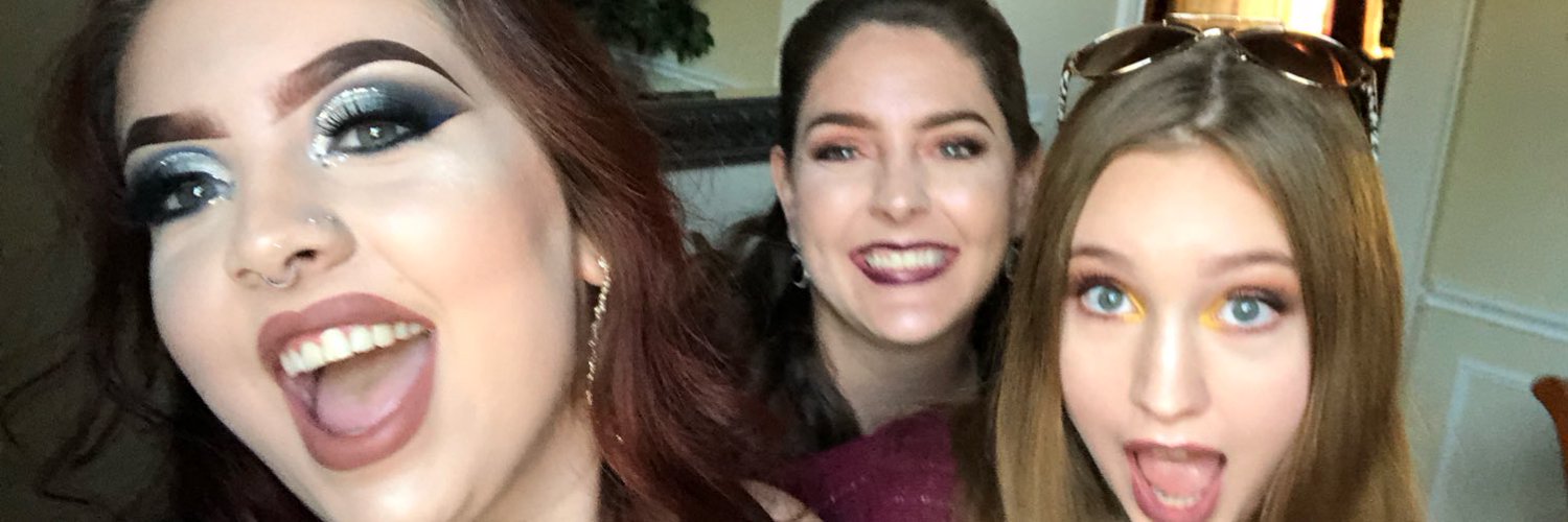 TexasBookLover's profile banner image